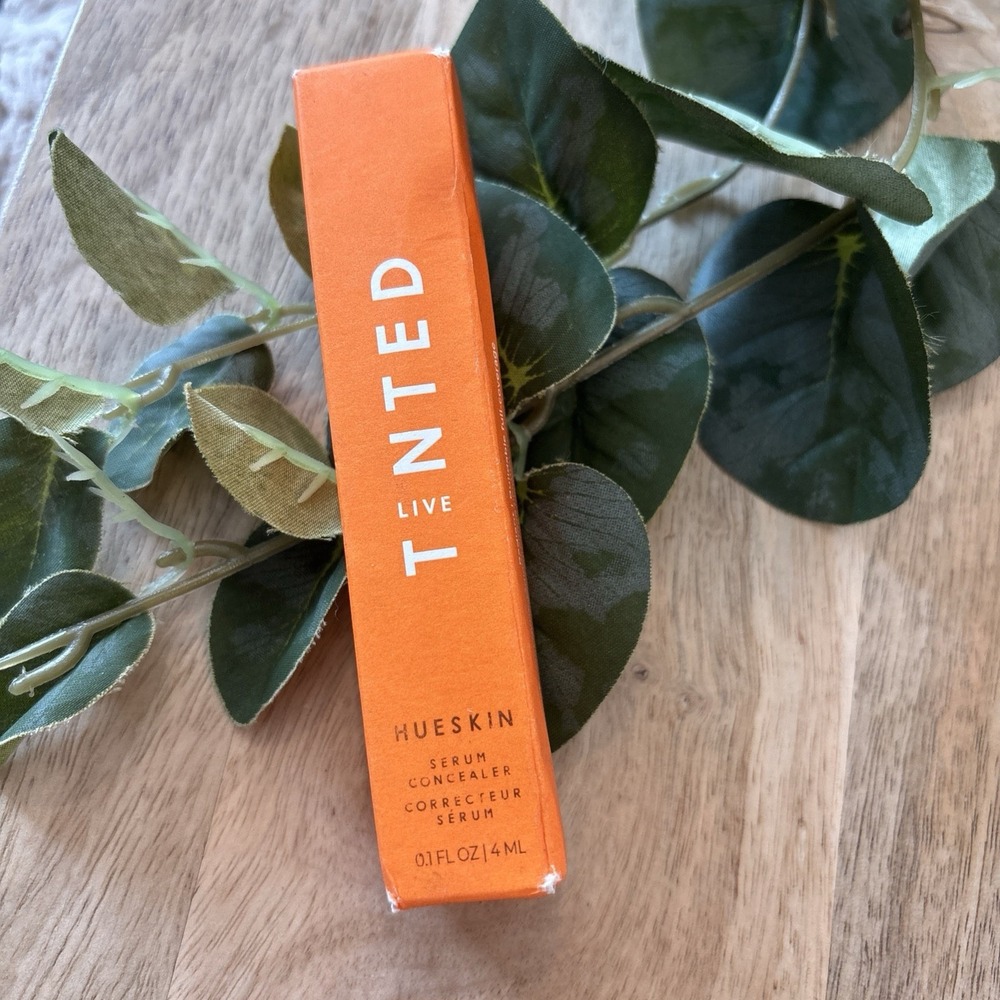 LIVE TINTED HUESKIN Serum Concealer 18 (Light-Medium) Full Size New Boxed